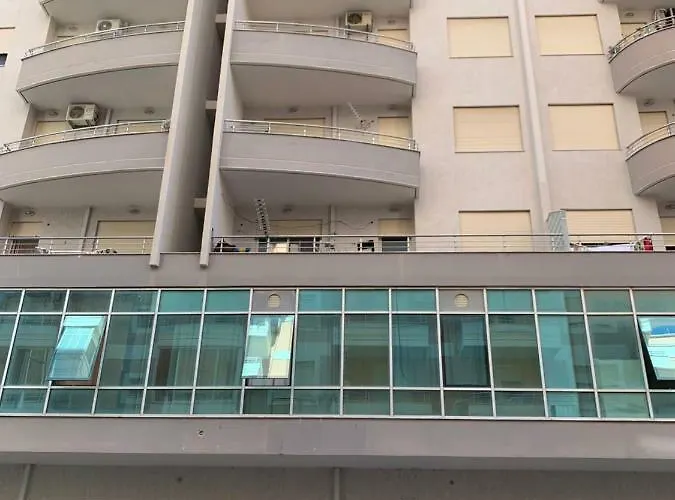 Pearl Seaview Vlorë