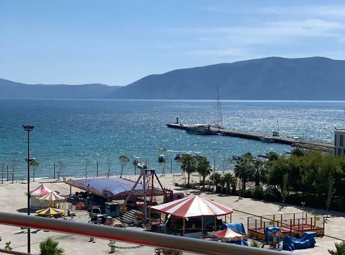 Pearl Seaview Appartement Vlorë